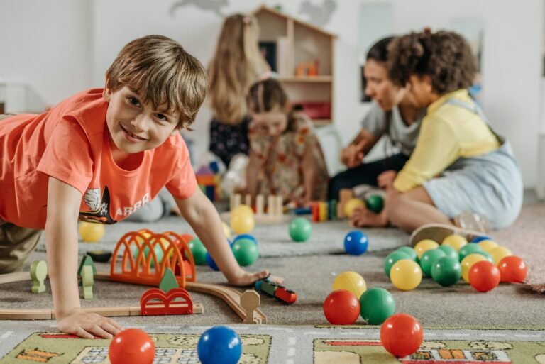 Como Escolher Brinquedos Educativos: Guia Completo para Pais Preocupados com o Desenvolvimento Infantil